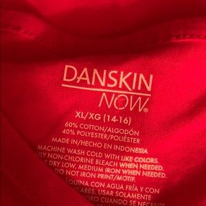 Danskin short sleeve shirt